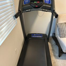 Horizon T101 Treadmill