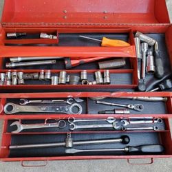 Snap On Carry Box With Snap On Tools