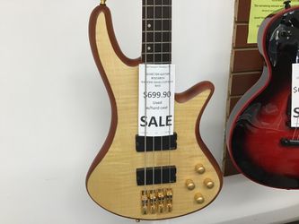 Schechter Diamond Series Custom 4 bass