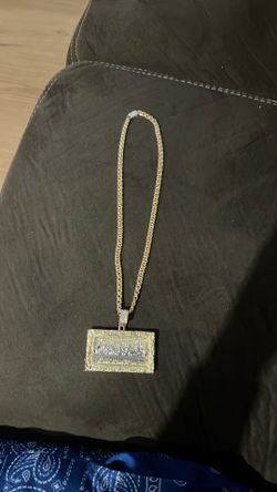 Platted pendent