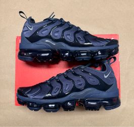Nike Air Vapormax Plus Thunder Blue Men’s size 8.5 9.5 or 10 running shoes NEW!