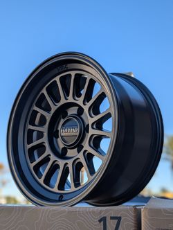 KMC KM733 17" 6x5.5 In Stock