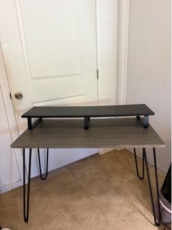 Desk w/ Riser