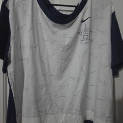 Houston Astros Womens XL Nike Shirt $35 Retail 
