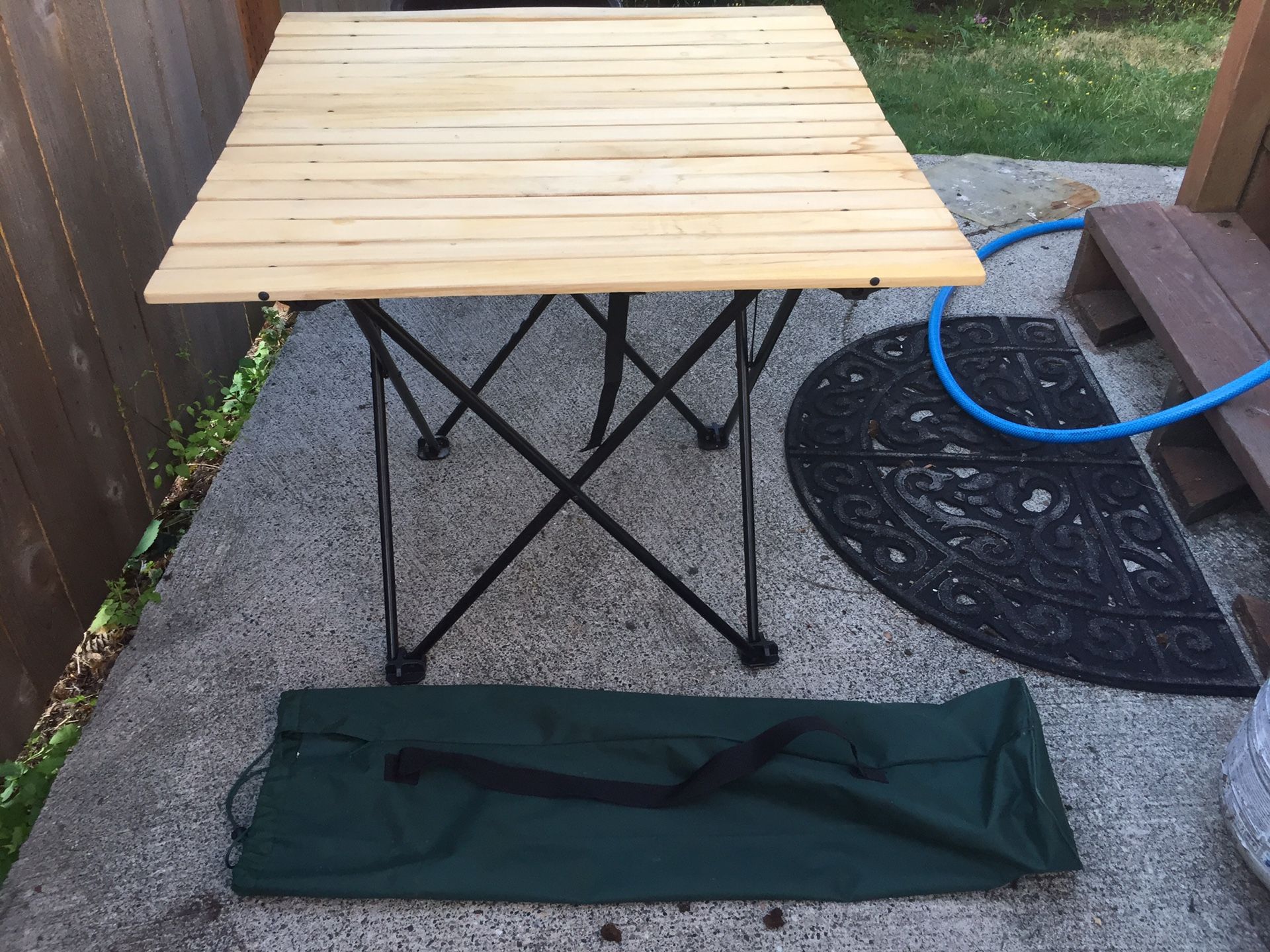 Folding camper table