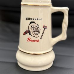Rare 1957 Milwaukee Braves World Baseball Champions Mini Ceramic Stein