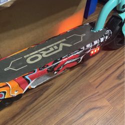 Scooter Viro Rides  Comes With Charger 