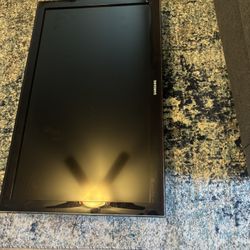 40’ Samsung TV w/ Stand and Mount