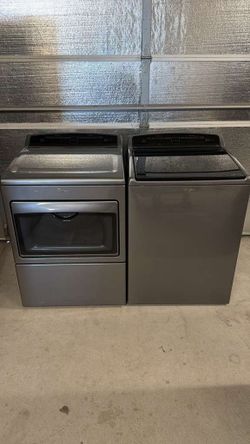 Whirlpool washer and dryer set