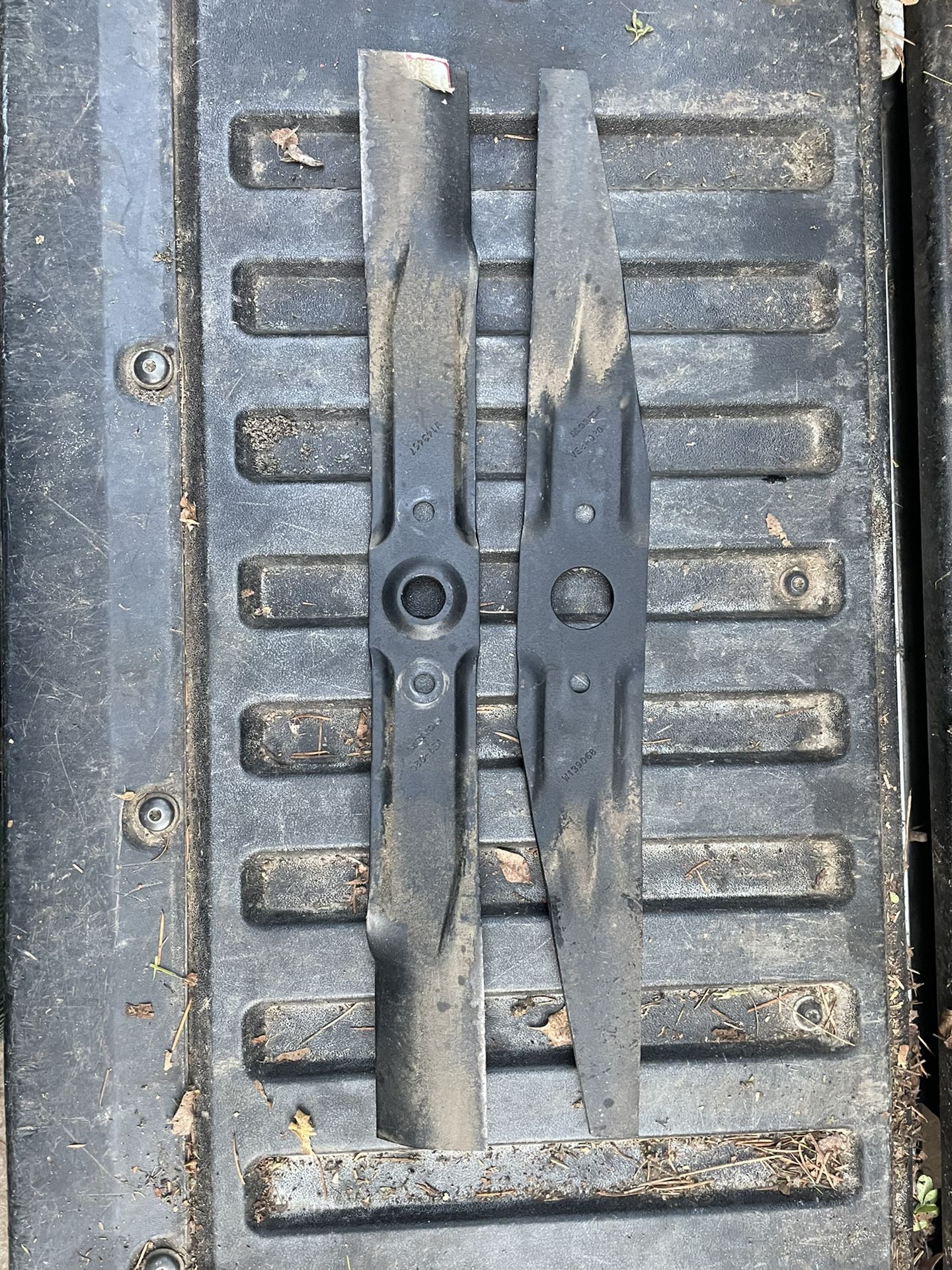 Honda Lawn Mower Blades Hrx 216 Blades Brand New 