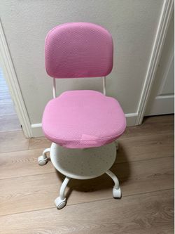 DESK CHAIR