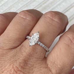NEW! 1.5CT Marquee Cut, Genuine Moissanite Gemstone Engagement Ring, Please See Details 🩷