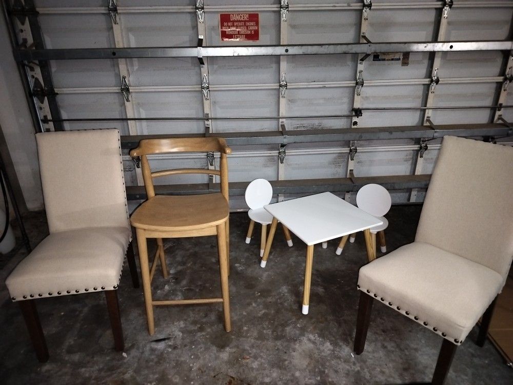 Chairs/Tables $20 Each