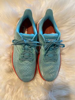 Hoka shoes