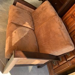 🌹SOLID WOOD SOFA, BROWN COLOR🌹