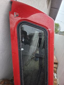 Red Leer Camper Shell, Came Off Of A Cheve Silverado 
