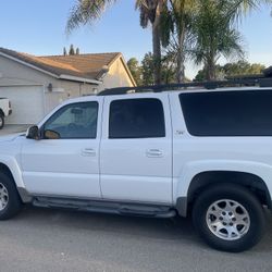 2003 Chevrolet Suburban