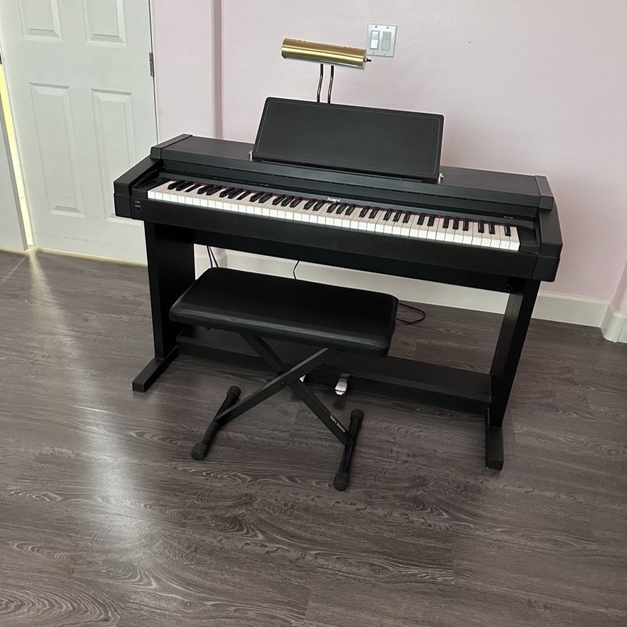 HP 900 Roland Digital Piano for Sale in Phoenix AZ OfferUp
