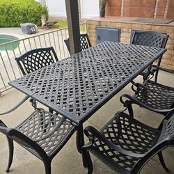 Aluminum Outdoor Patio Table and 6 Chairs