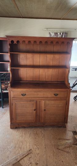 2 piece buffet  hutch all wood