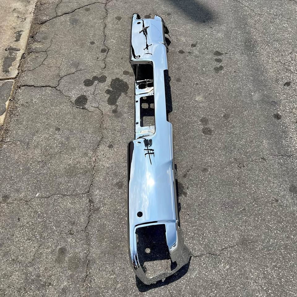 Chevy Silverado & GMC Sierra Rear Bumper OEM 2014 2015 2016 2017 2018 (sensor holes)