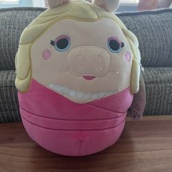 Miss Piggy Squishmallow