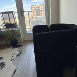 Modern Barrel Accent Chair – Fully Assembled 