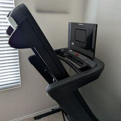 Nordictrack 1250 treadmill