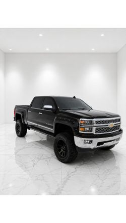 2015 Chevy Silverado LTZ Crew Cab 