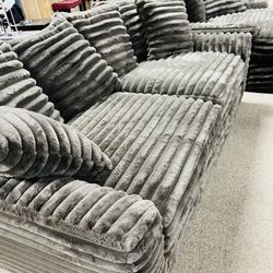 Supreme Cozy Deep Relax Couch!