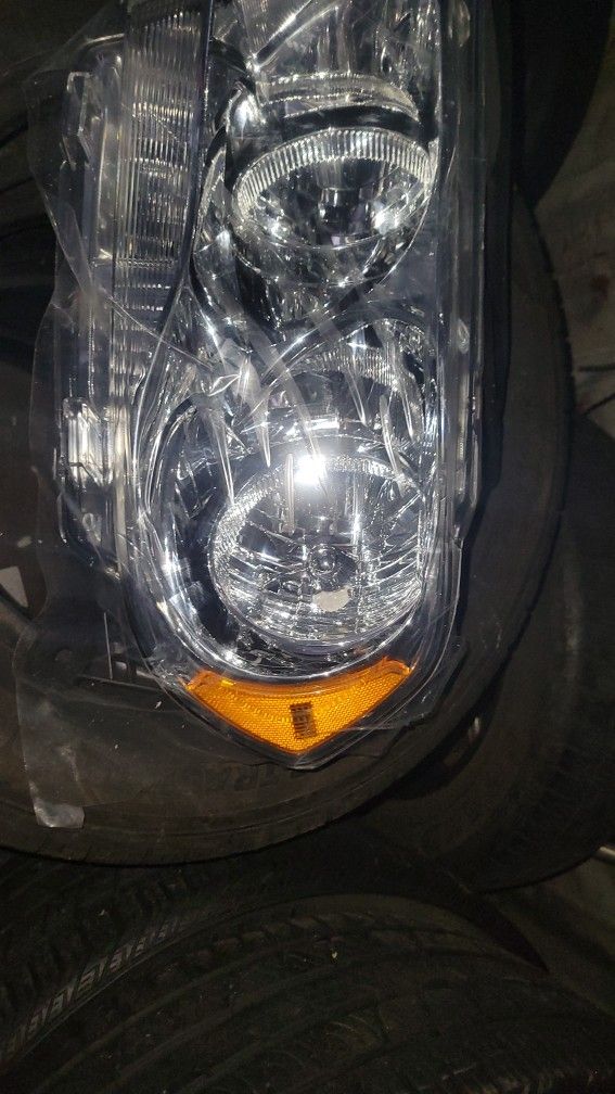 2011 Durango CITADEL HEADLIGHTS