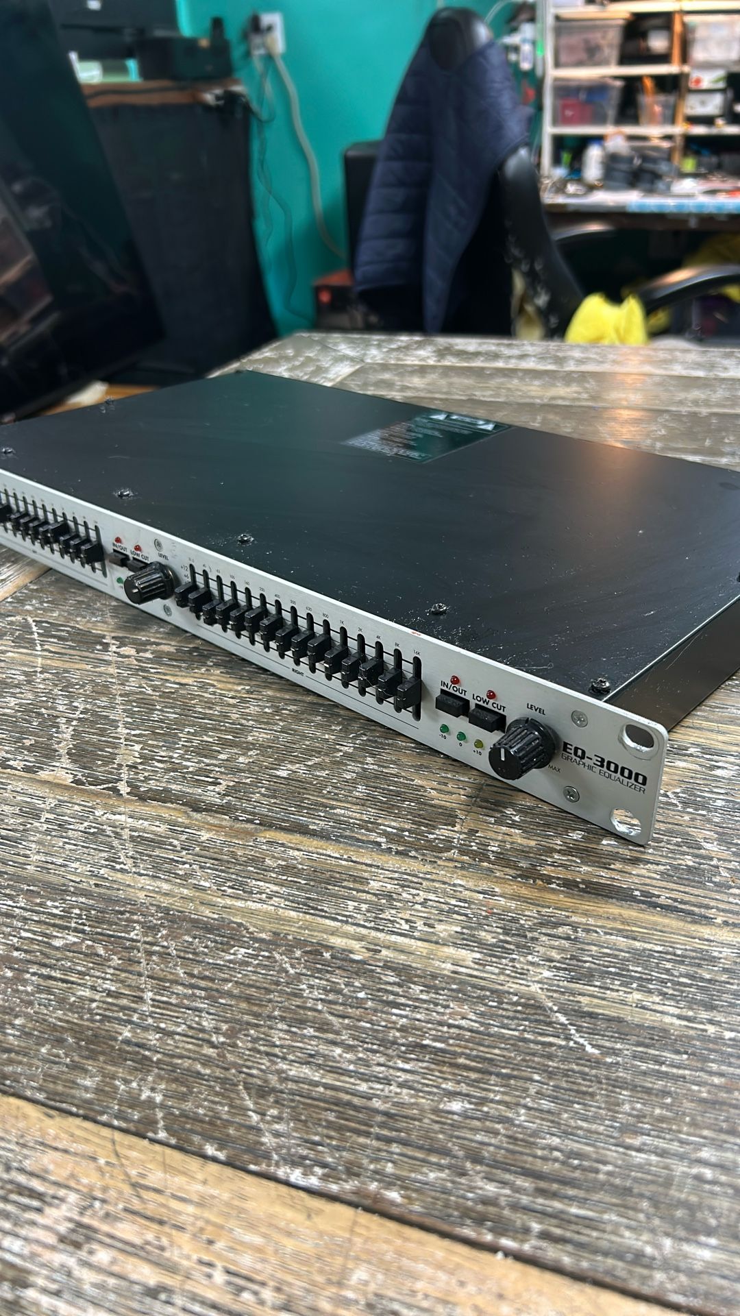Gemini EQ-3000 Graphic Equalizer $75