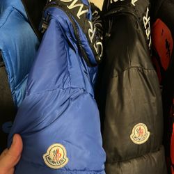 Montclair Puffer Blue Medium