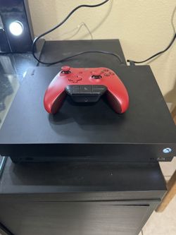 Xbox One X- 1TB