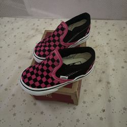 checkers vans black and pink 