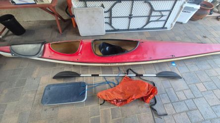 Pacific Water Sports Sea Otter 16ft fiberglass Kayak
