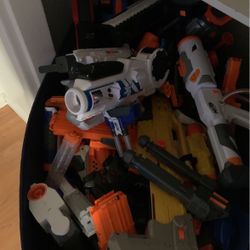 Tons Of Nerf Guns Huge Lot
