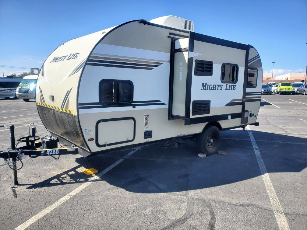 2018 Pacific Coach Mighty Lite Travel Trailer