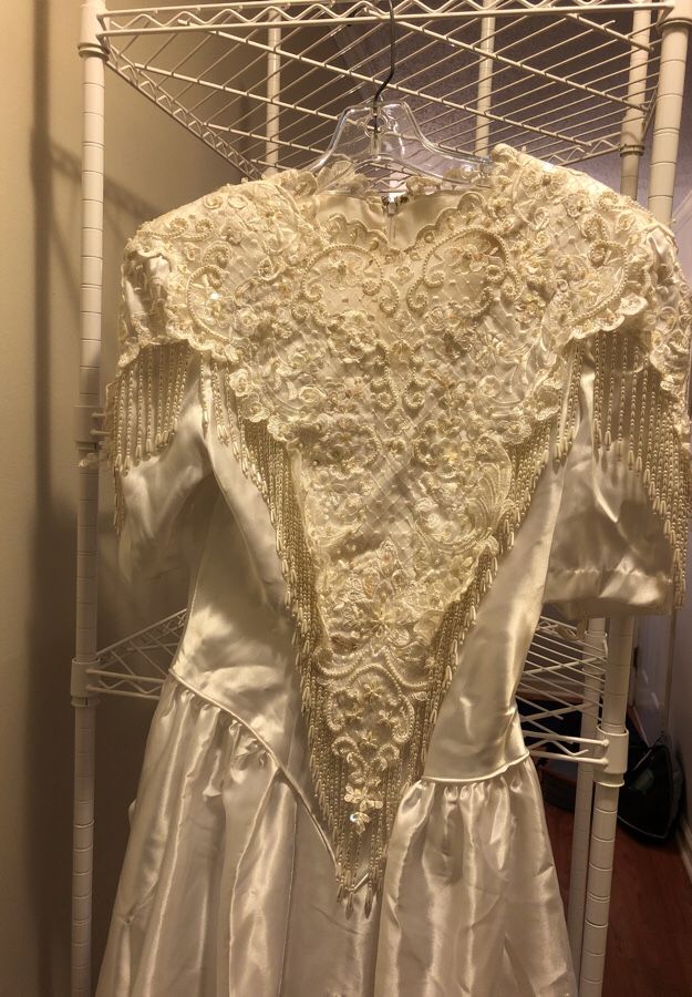 Wedding dress