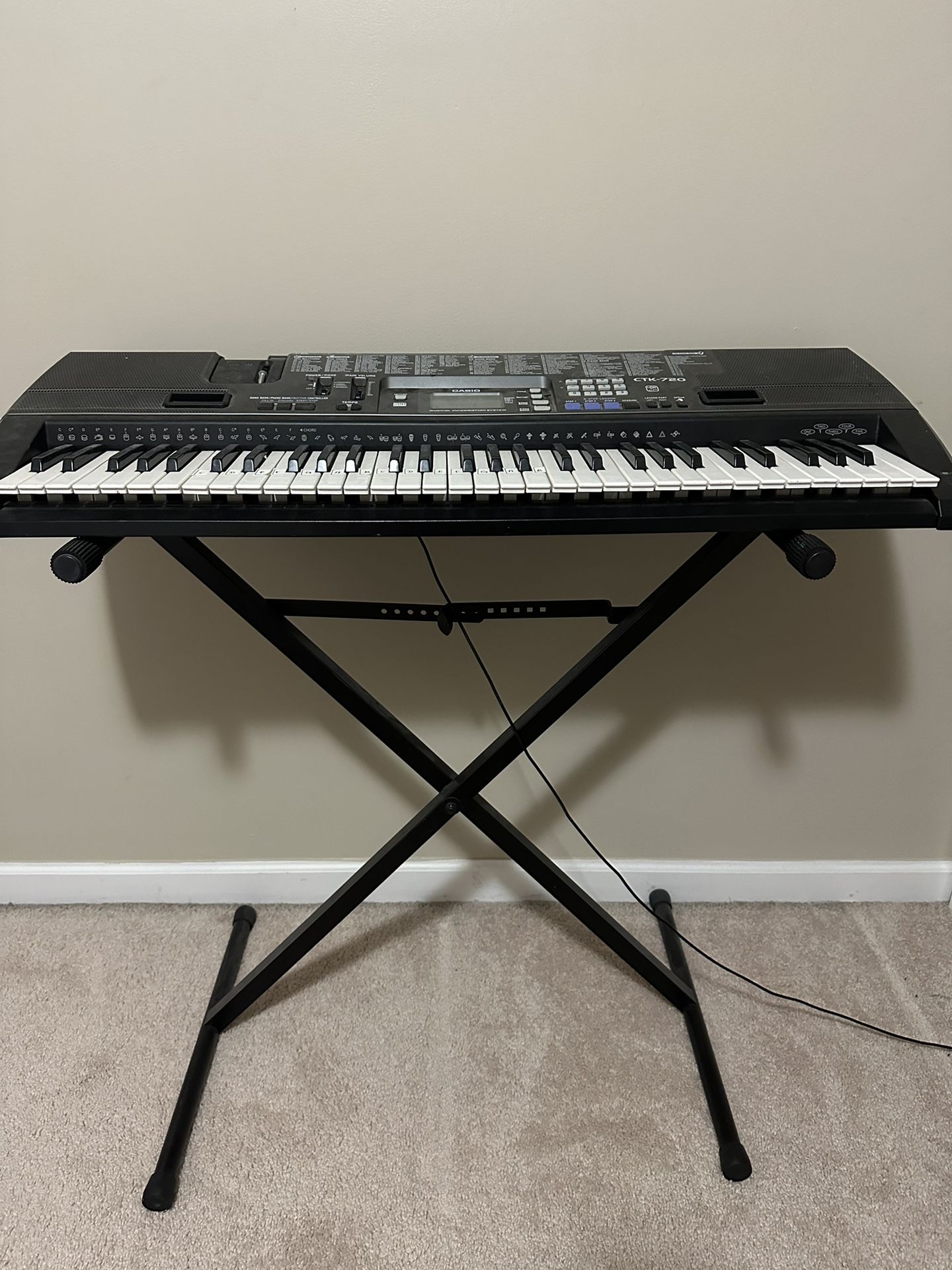 Casio Keyboard CTK-720 61 Keys