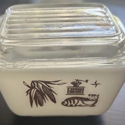 Vintage Pyrex Butter Dish