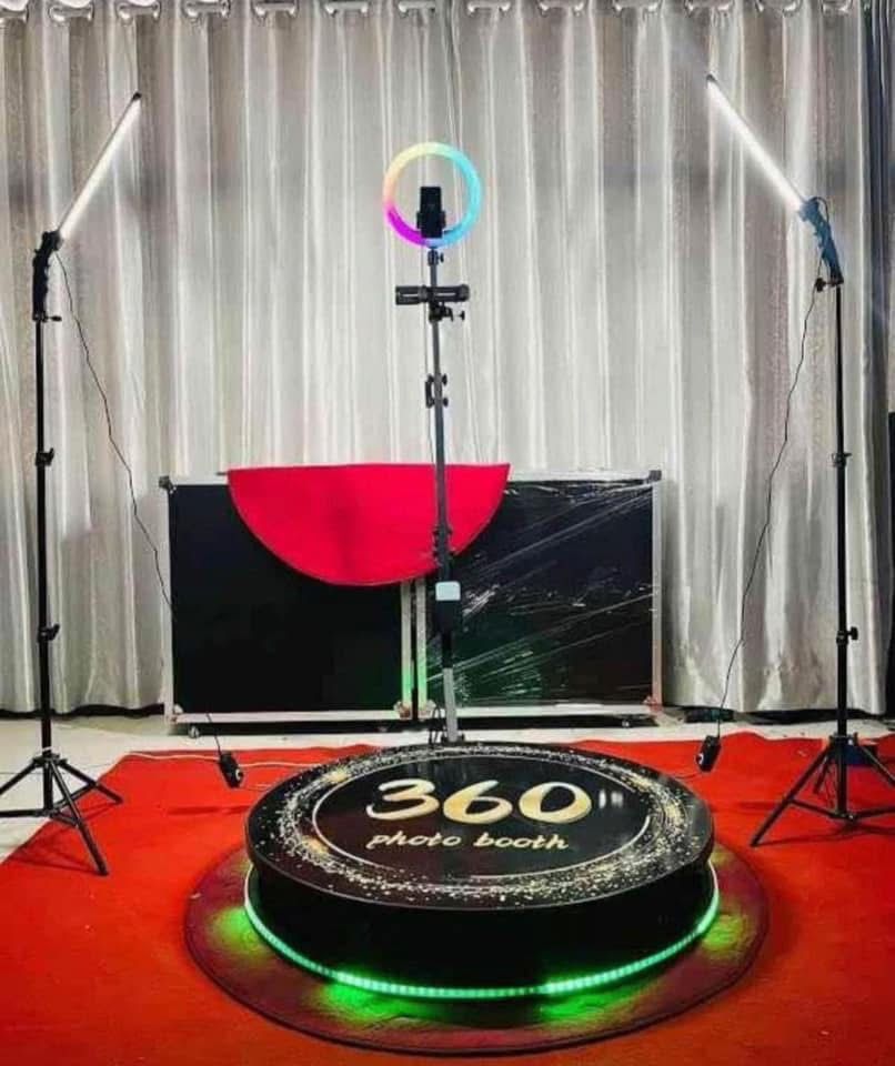 New 360 PHOTO BOOTHS 