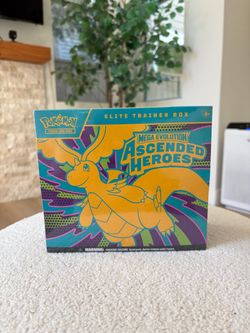 Pokémon Ascended Hero ETB