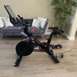 Peloton Bike - Second Generation With Accesories
