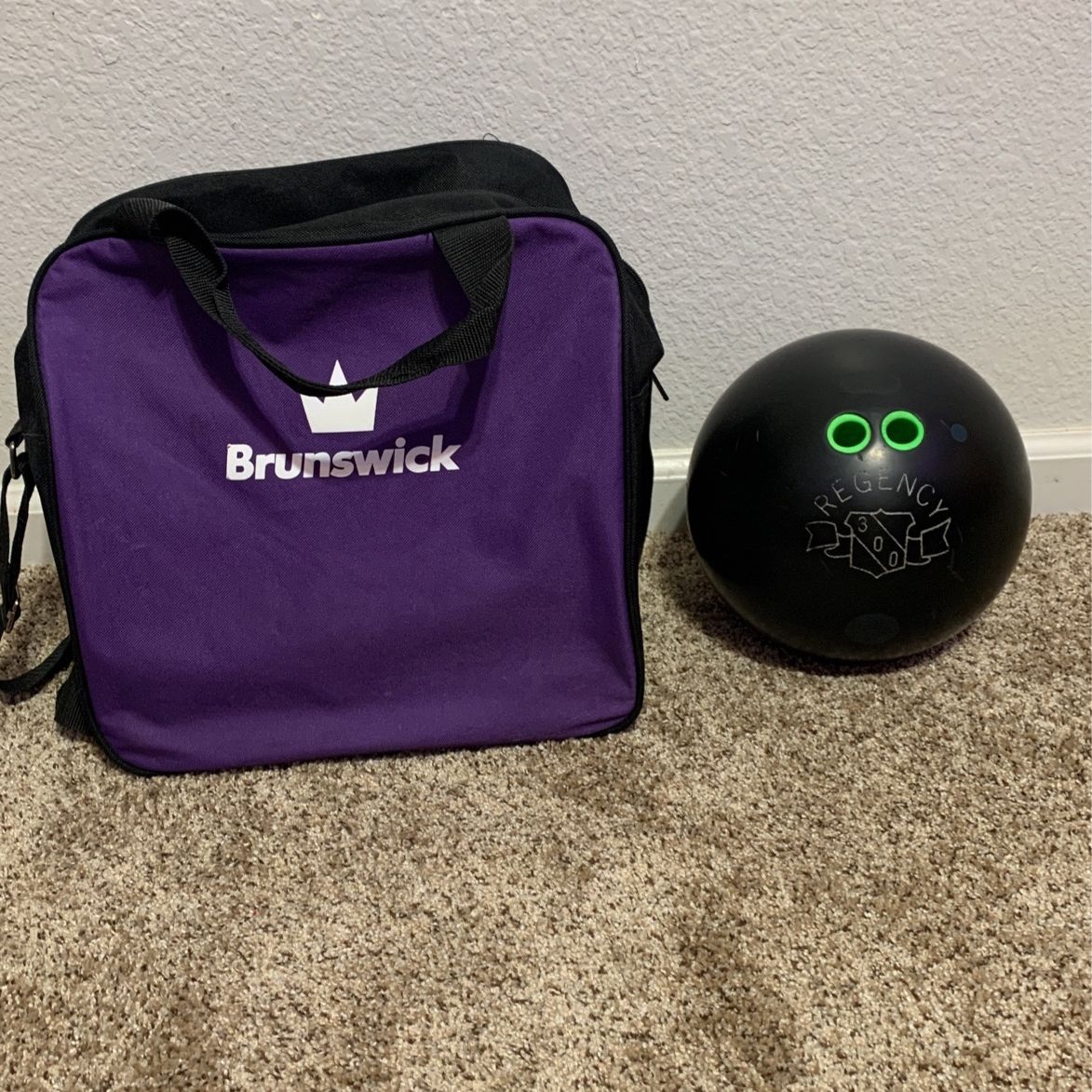 Women's Bowling ball, shoes and bag for Sale in Visalia, CA - OfferUp