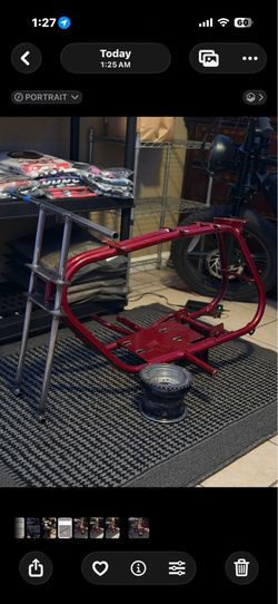 Vintage cat frame with powder coat and tbars& Tristar rim with sprocket