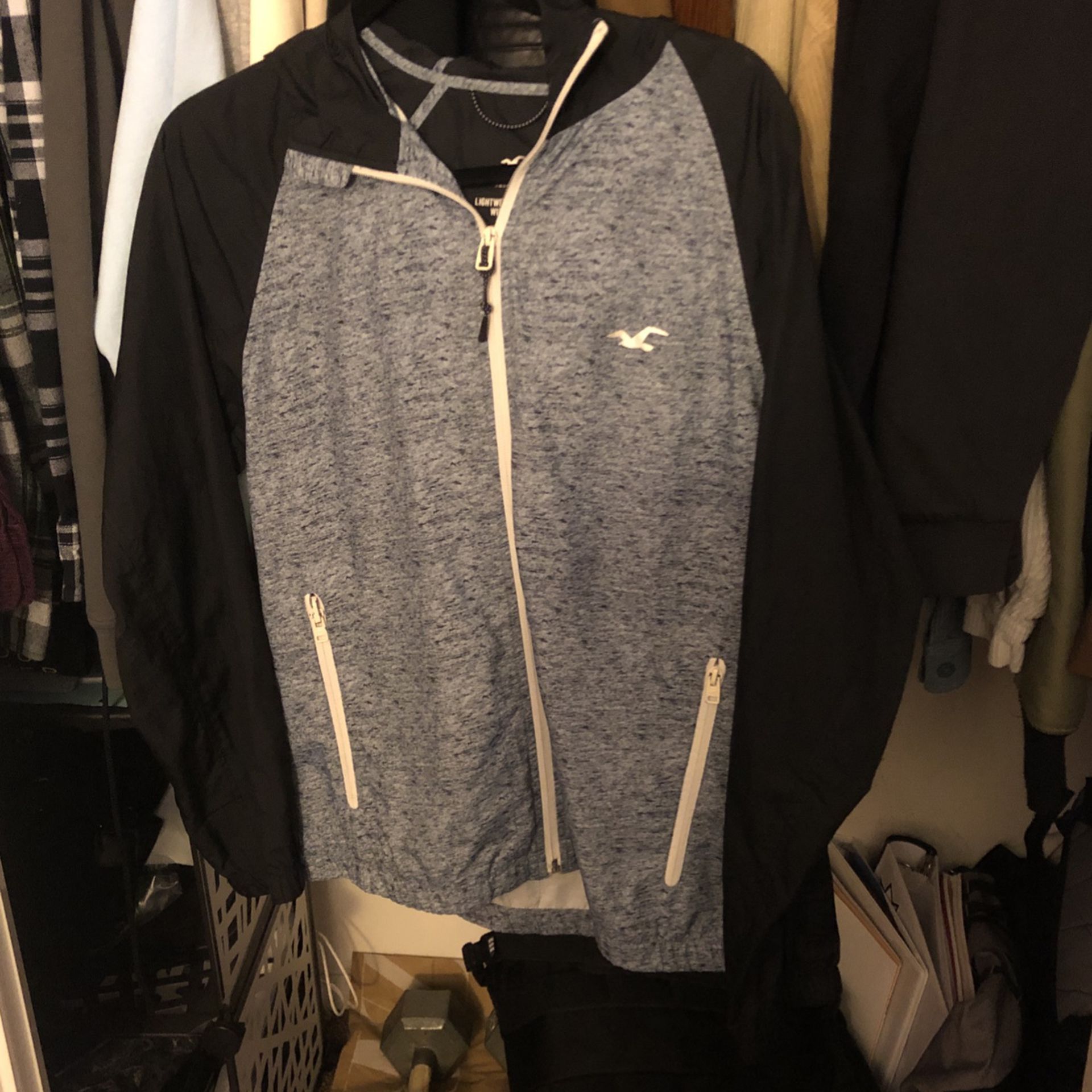 Men’s Hollister Packable Windbreaker