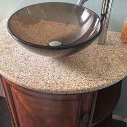 Bathroom vanity