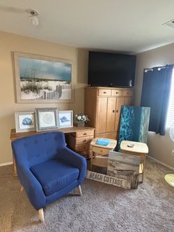 Moving sale