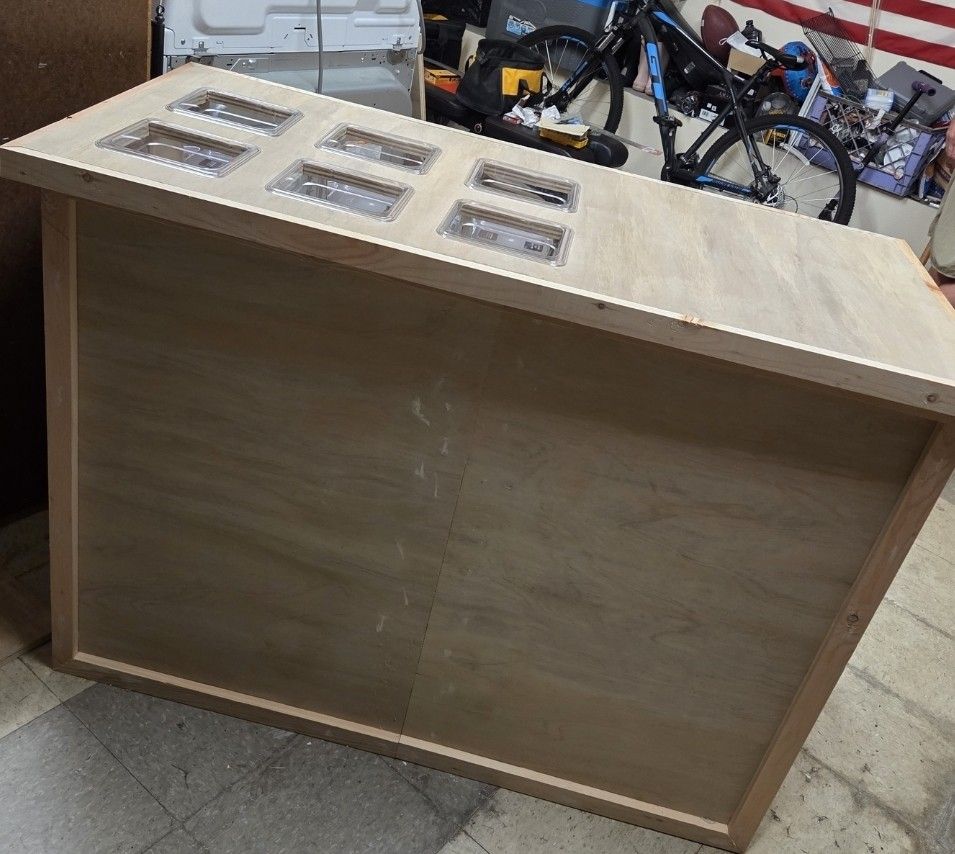 Mobile Bar Dessert Table